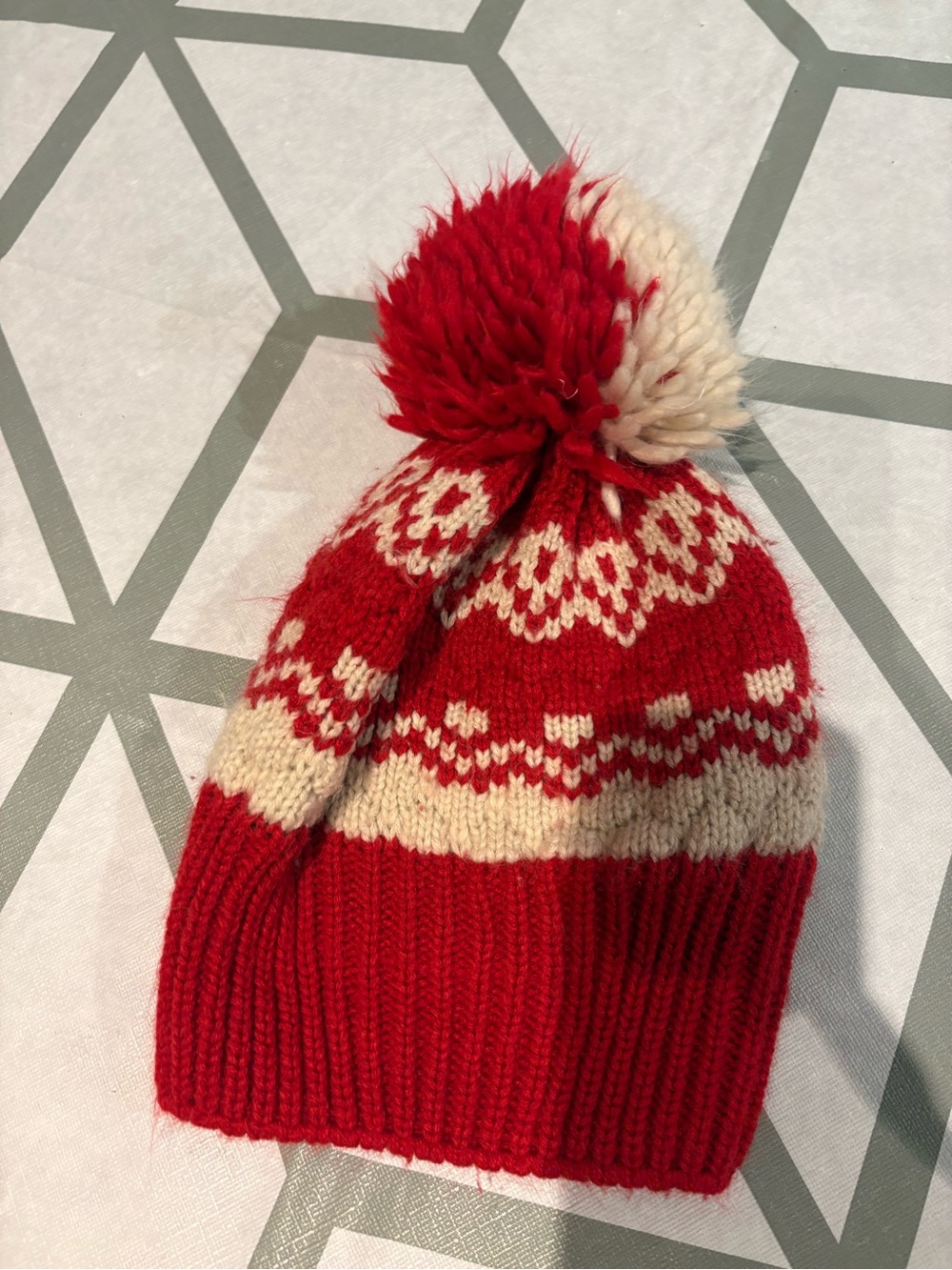 Zara Red and Cream Knit Pom Pom Kids Beanie